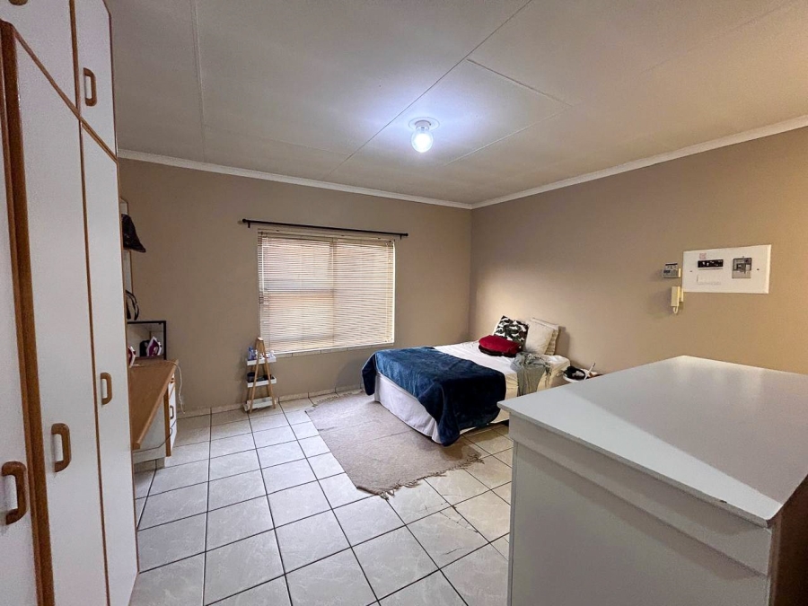 1 Bedroom Property for Sale in Dassie Rand North West